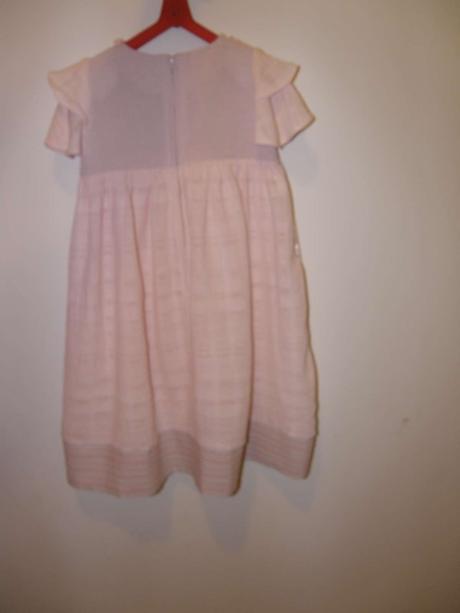 Sviatočné šaty, 110