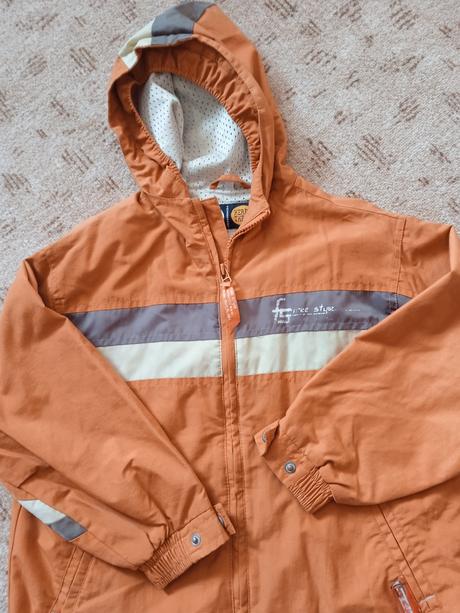 Vetrovka veľ.128, c&a,128