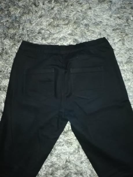 Čierne rifle na gumu m/l, esmara,38