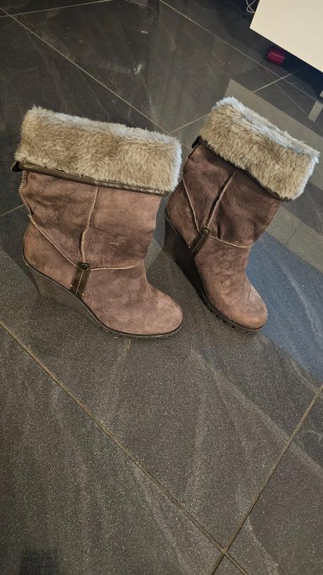 Čižmy s kožušinkou na podpätku, baťa,40