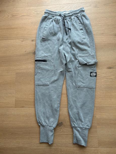 Nohavice jogger, reserved,164