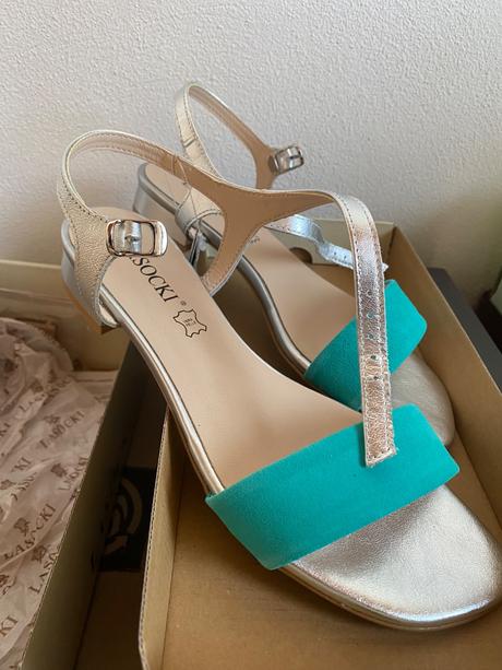 Sandalky, lasocki,37