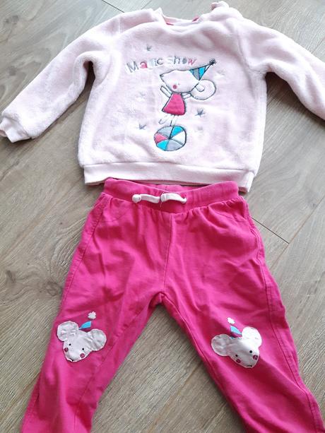 Dievčenská tepláková súprava, 86