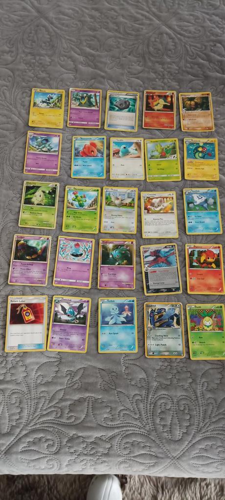 Karty pokemon,