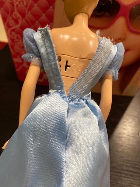 Spievajúca narodeninová popoluška, 