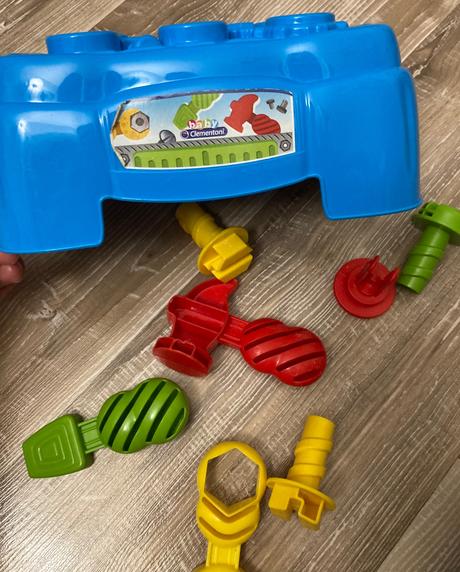 Pracovný stolík/detské náradie, 