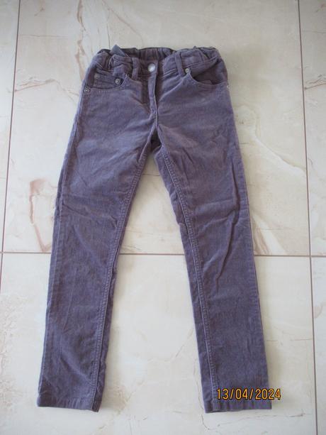 Nohavice, menčestráky, benetton,122