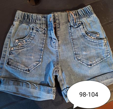 Šortky, 98 / 122