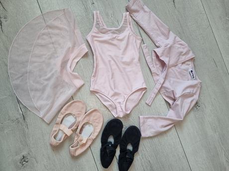 Baletný dres, piškóty, dancemaster,104