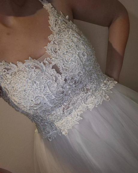 Popolnočné šaty, m