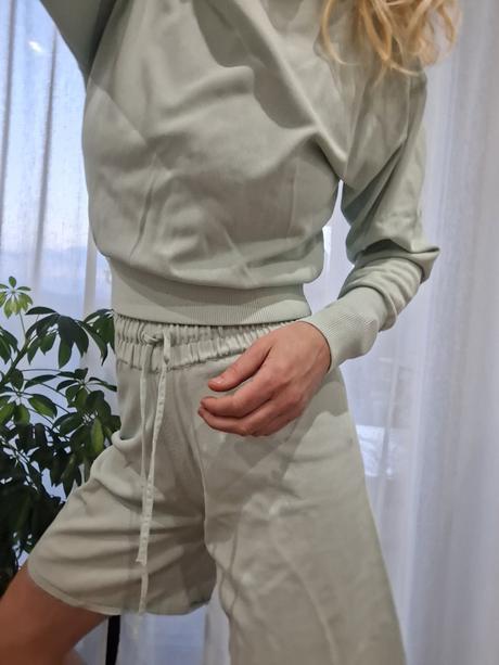 Zara komplet suprava kratasy a mikina 34/36, zara,s