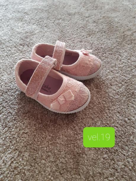 Platenky, deichmann,19