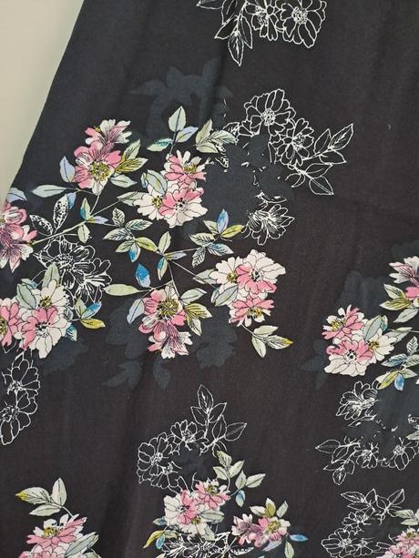 Kvetinkové šaty 40/l, 40