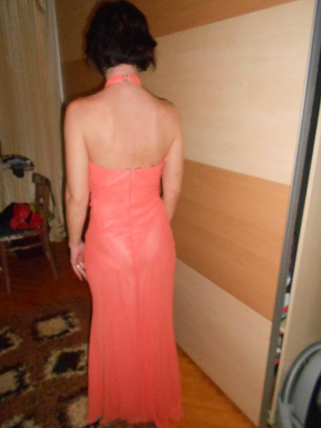 Spoločenské šaty, 36