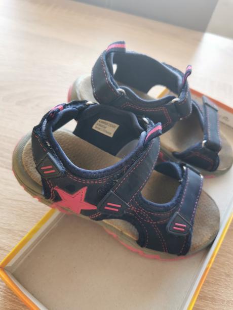 Športové sandále alive, 30