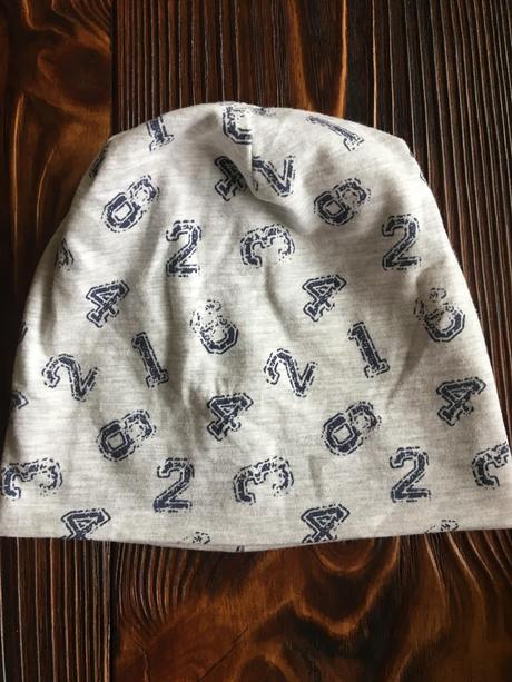 Reserved ciapka, reserved,74