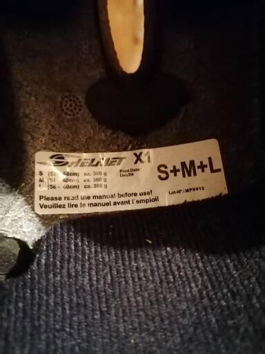 Prilba na bicykel, s