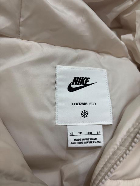 Zimná nike bunda, nike,s