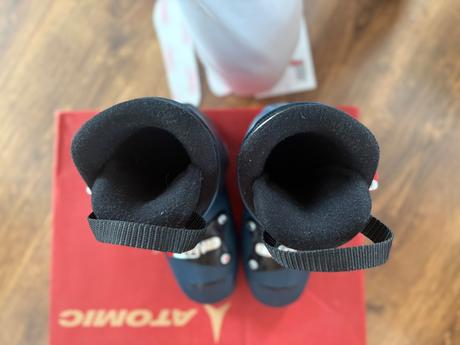 Lyziarky atomic hawx v. 33/34, atomic,33