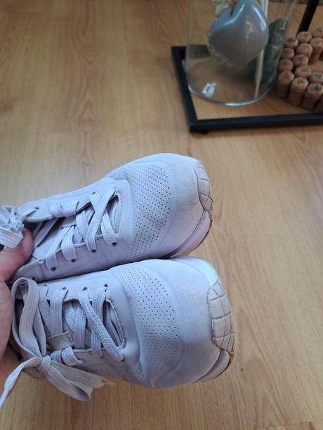 Botasky v.36, skechers,36