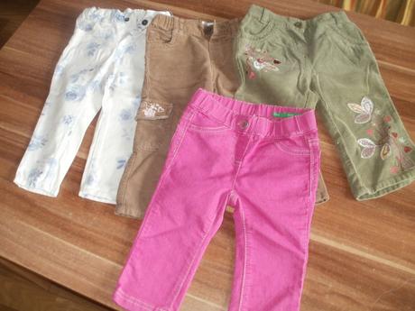 Nohavice  6-9 mesiacov, benetton,74