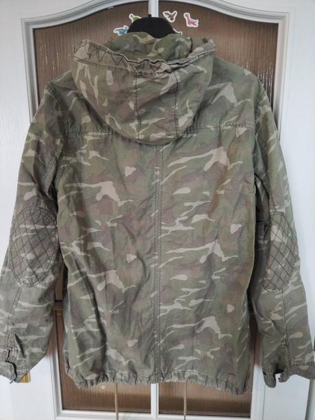 Vetrovka prechodná, bershka,l