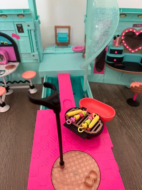 Lol surprise 2 in 1 glamper fashion camper karavan, 