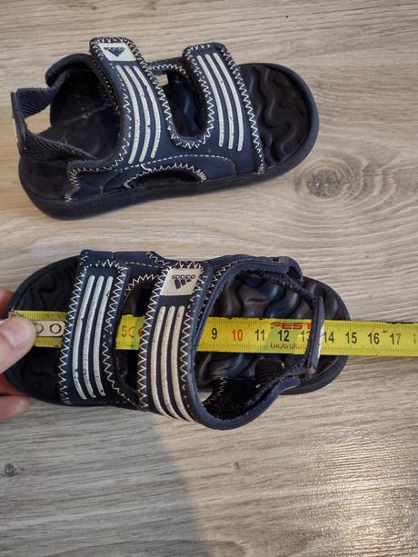 Sandálky adidas, č. 24, adidas,24