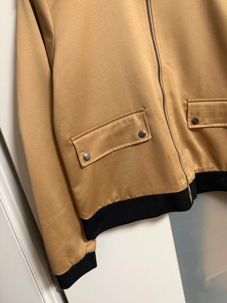 Zlatá bombera kaffe, 38