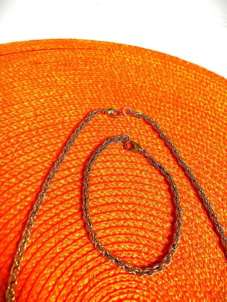 Súprava bižutérie,