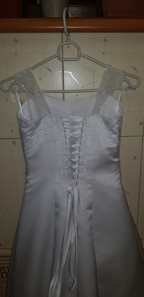 Šaty na 1. sv. prijímania, 140