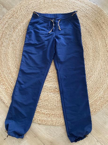 Turisticke nohavice, 36