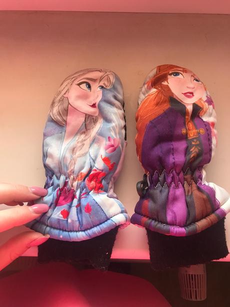 Frozen rukavice, 110