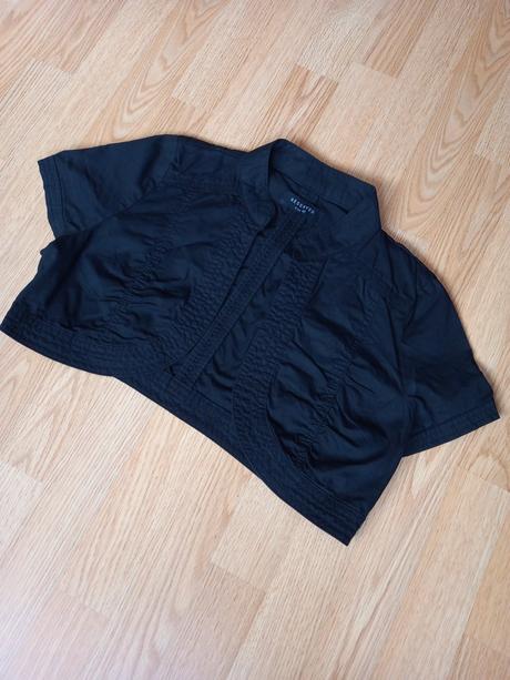 Bolero reserved, reserved,40