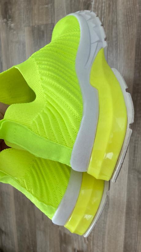 Krásne neónové žlté tenisky, 39