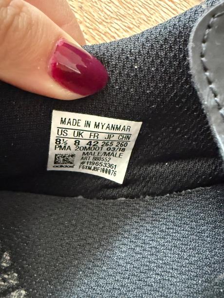 Tenisky - halovky, adidas,41