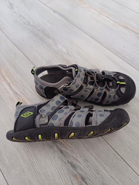 Športové sandále umbro, umbro,33