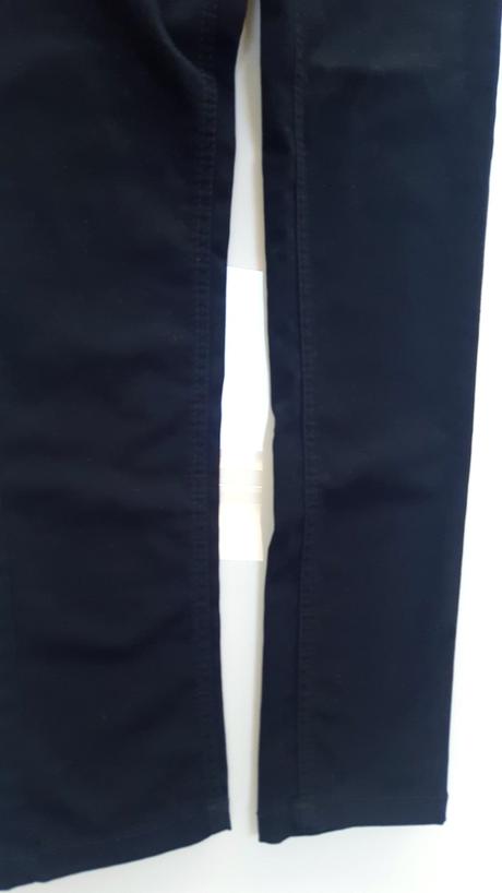 Čierne  rifle, next,140