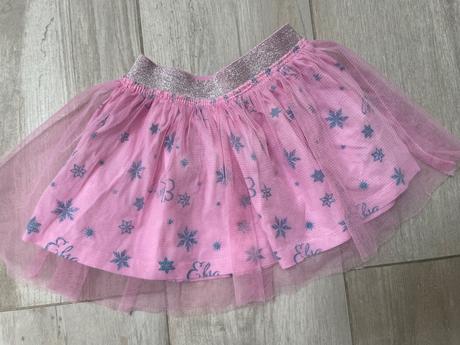 Tylová sukienka ľadové kráľovstvo, 104