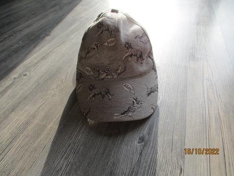 Šiltovka s tigrom, h&m,134