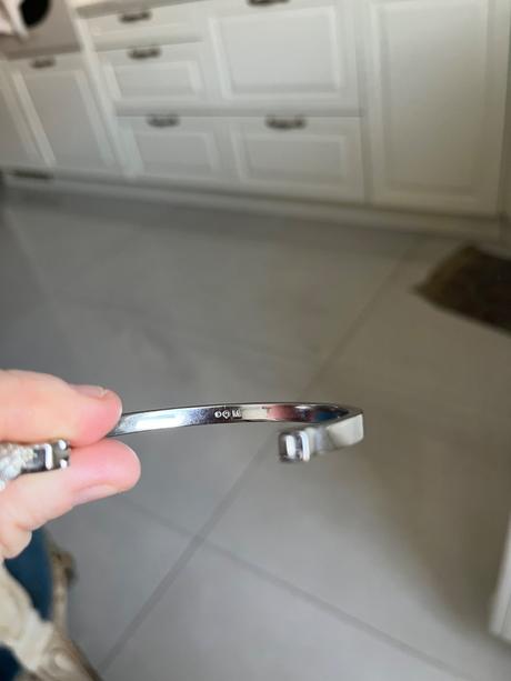 Swarovski naramok, swarovski