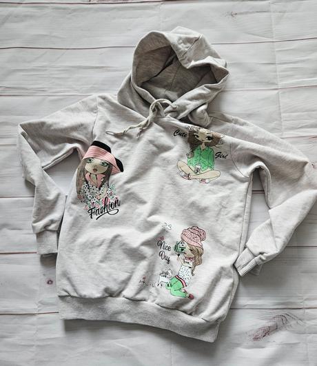 Pekná dievčenská mikina, 122