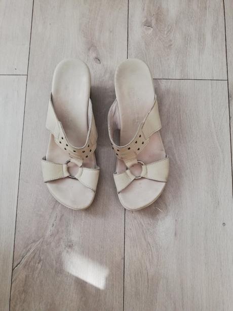 Dámske šľapky, 38