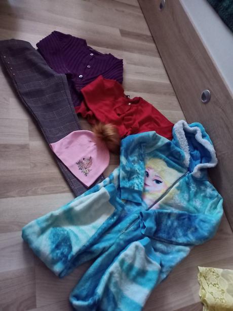 Balík oblečenia 122, 122–134