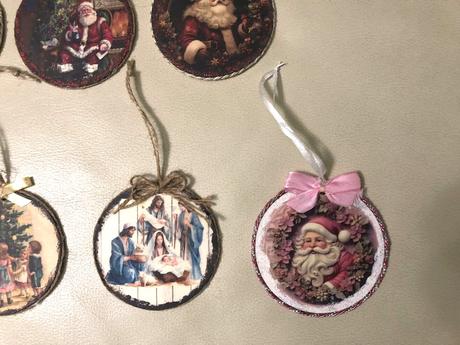 Handmade vianocne drevene ozdoby,9 cm,