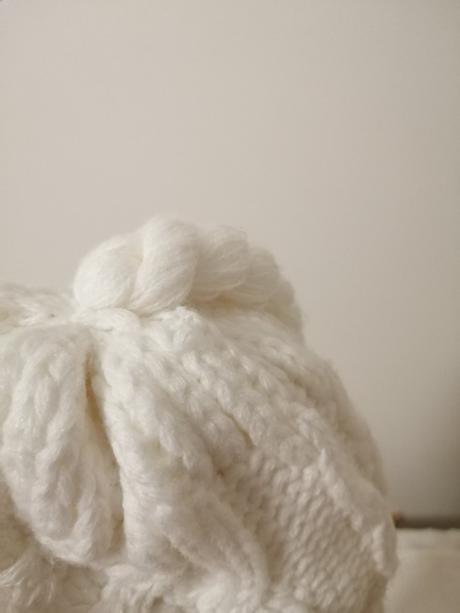 Čiapka biela 58cm, 58