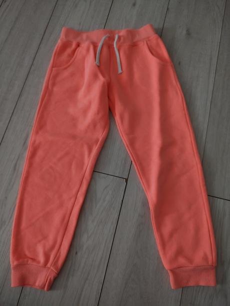 Tepláky, primark,116