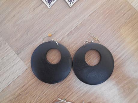 Balík náušníčiek 4 kusy,