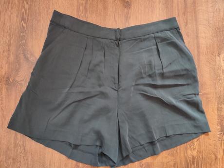Dámske kraťase, h&m,46