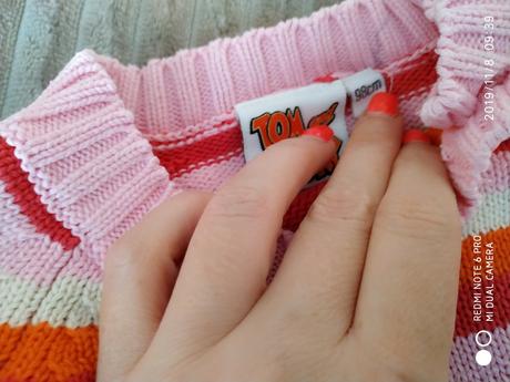 Dievčenský svetrík, 98